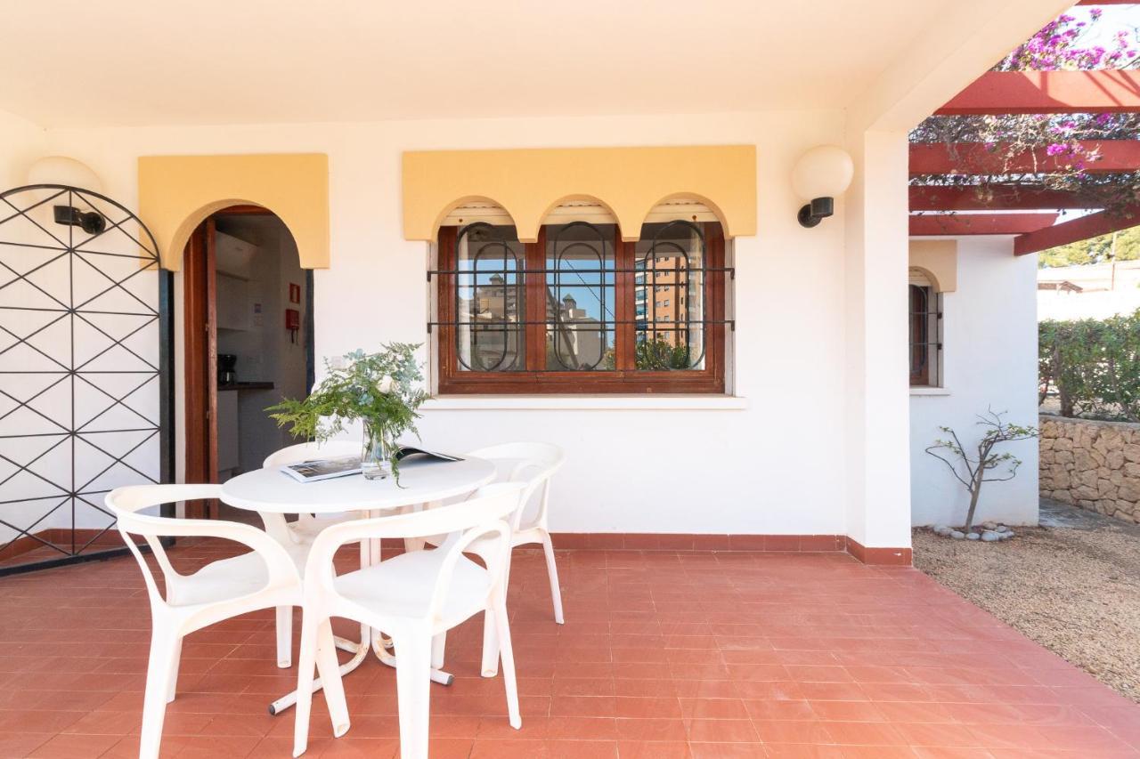 Bungalows Aparto Residence Galetamar カルプ エクステリア 写真