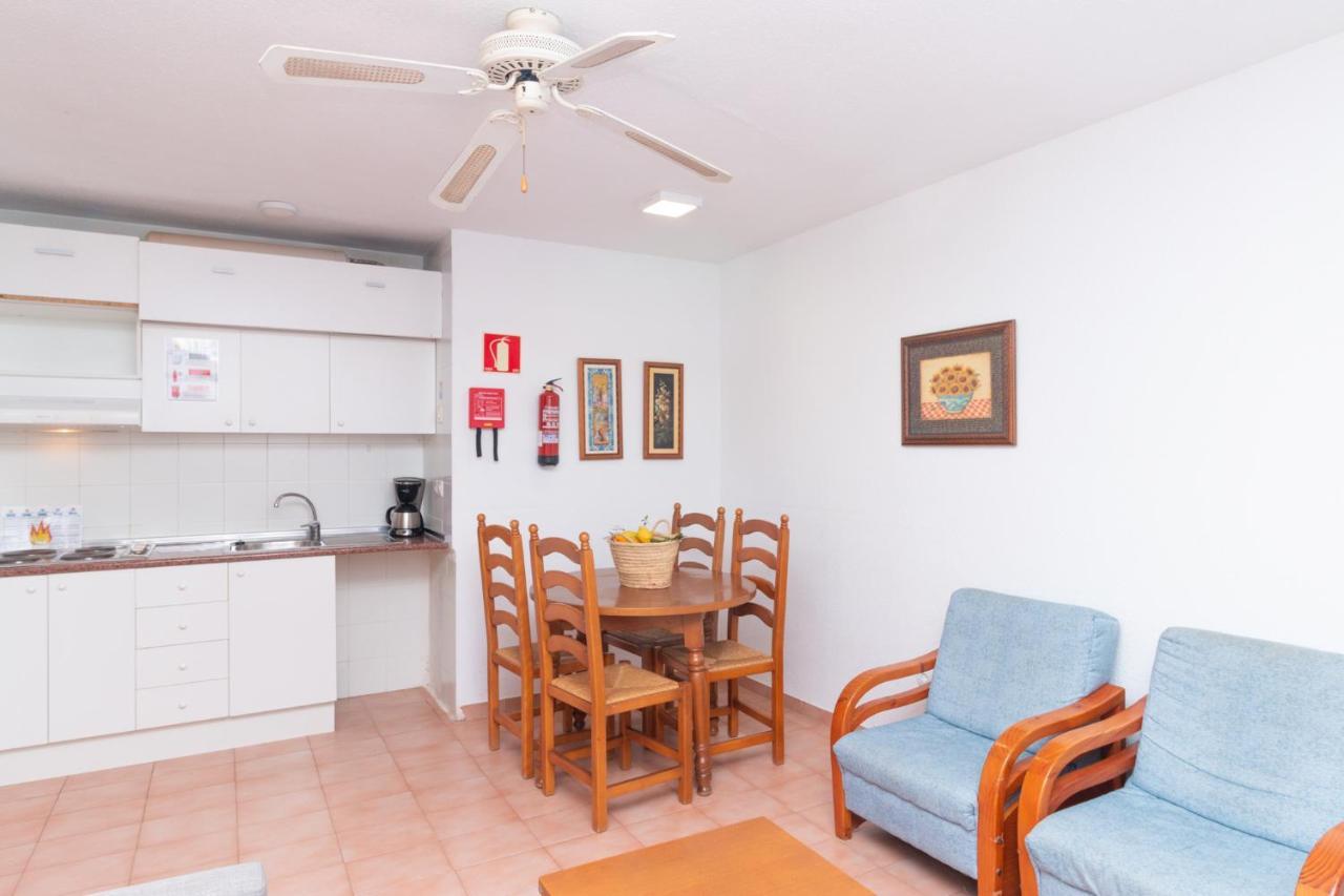 Bungalows Aparto Residence Galetamar カルプ エクステリア 写真